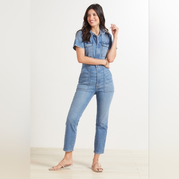 Good American Pants - Good American Fit For Success Denim Jumpsuit Size 4 In Light Blue Wash Classic
